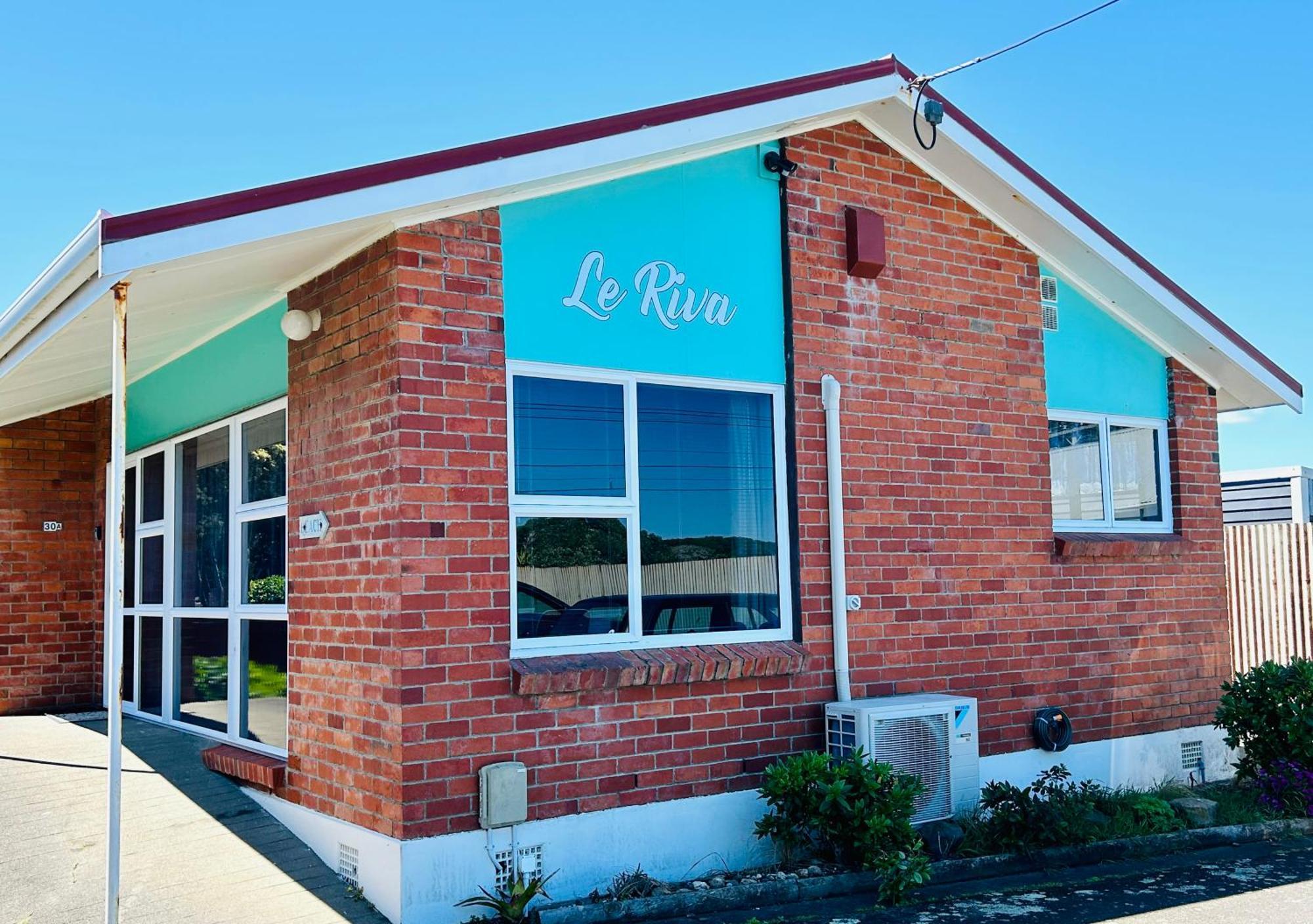 Le Riva Bed And Breakfast By The Beach 旺格努伊 外观 照片